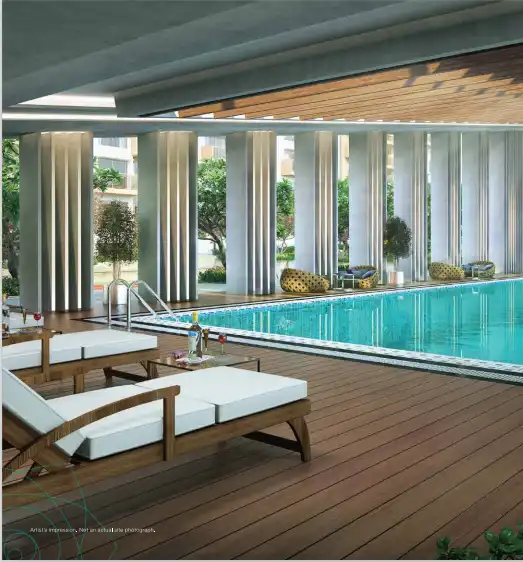 Godrej Boulevard swimming pool